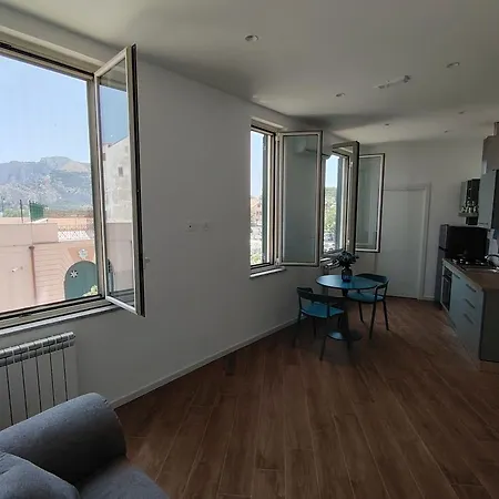 La Terrazza Del Sole Di Mondello Palermo