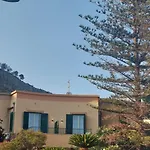 La Terrazza Del Sole Di Mondello Homestay szállás *