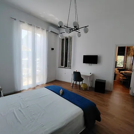 La Terrazza Del Sole Di Mondello Homestay szállás *