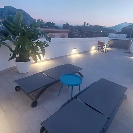 La Terrazza Del Sole Di Mondello *